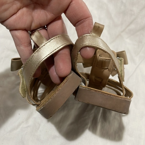 Carters 12 golden closed toe velcro ankle closure sandal in euc rubber soles - Picture 6 of 8